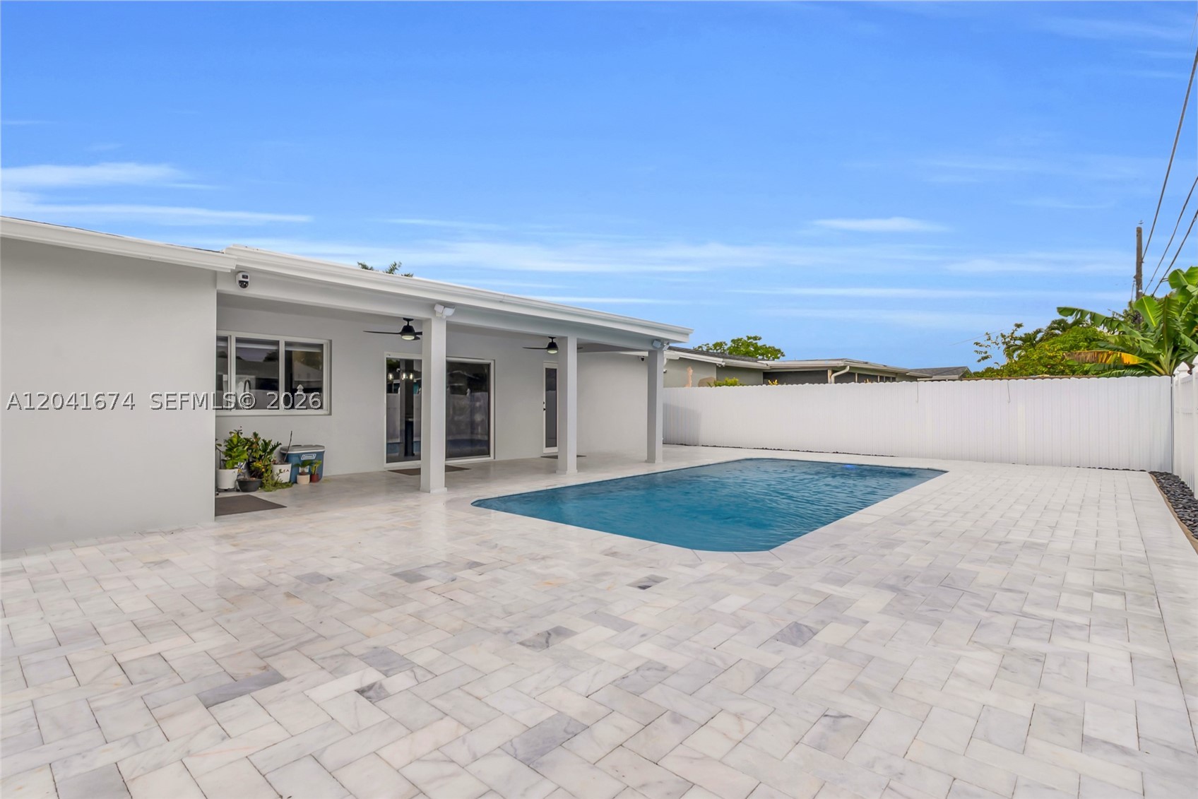 SUNRISE GOLF VILLAGE SEC - Residential