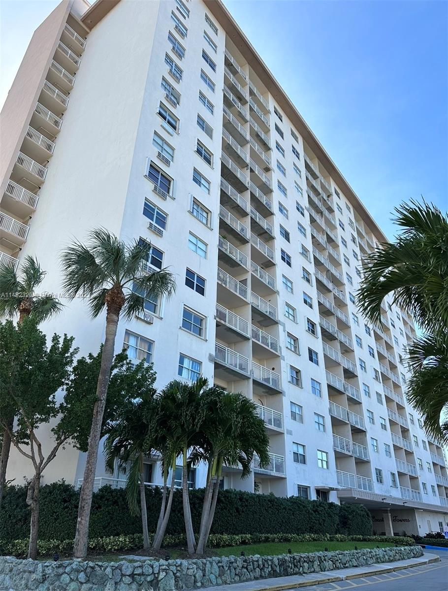 COASTAL TOWERS CONDO - Residential Lease