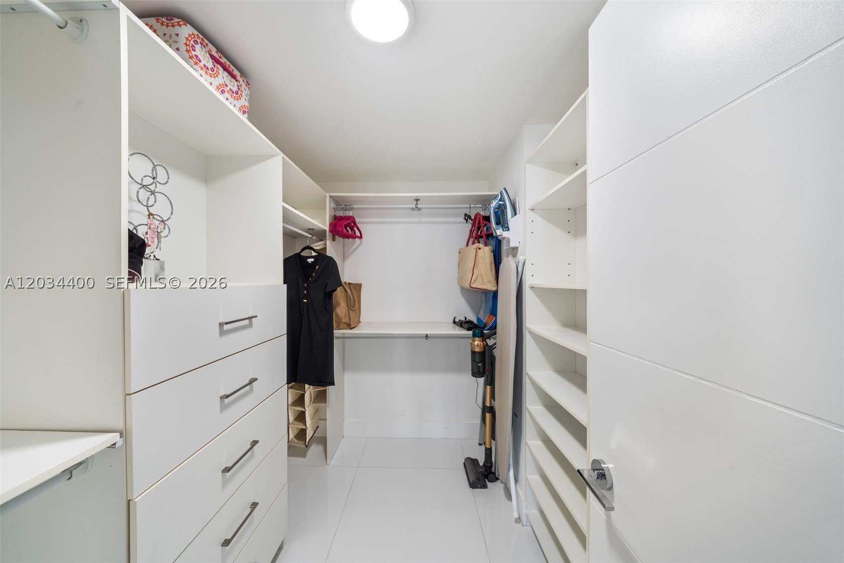 BLUE DIAMOND CONDO - Residential Lease