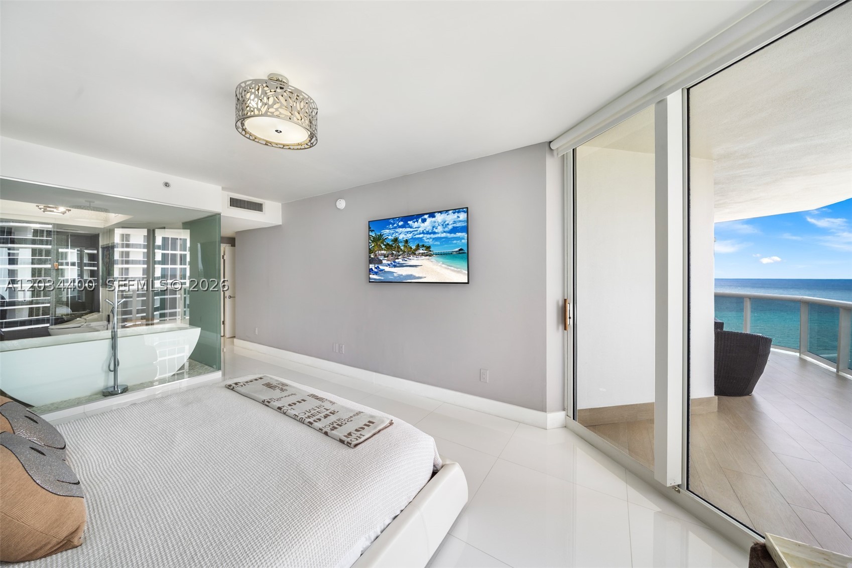 BLUE DIAMOND CONDO - Residential Lease