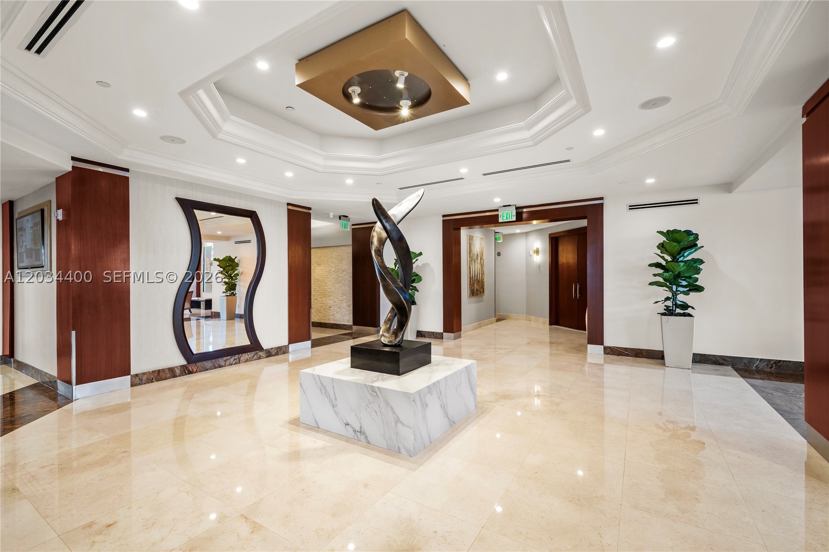 BLUE DIAMOND CONDO - Residential Lease