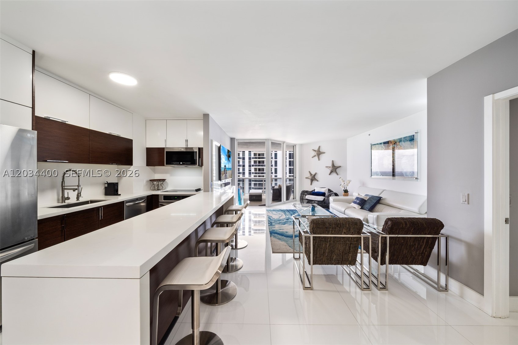 BLUE DIAMOND CONDO - Residential Lease
