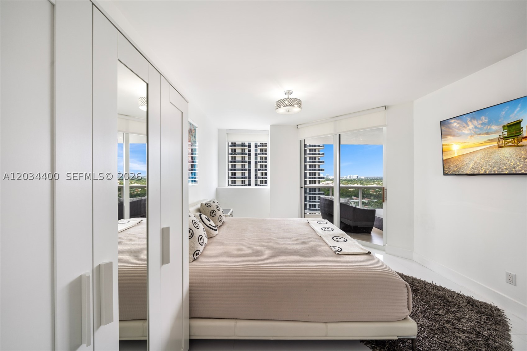 BLUE DIAMOND CONDO - Residential Lease