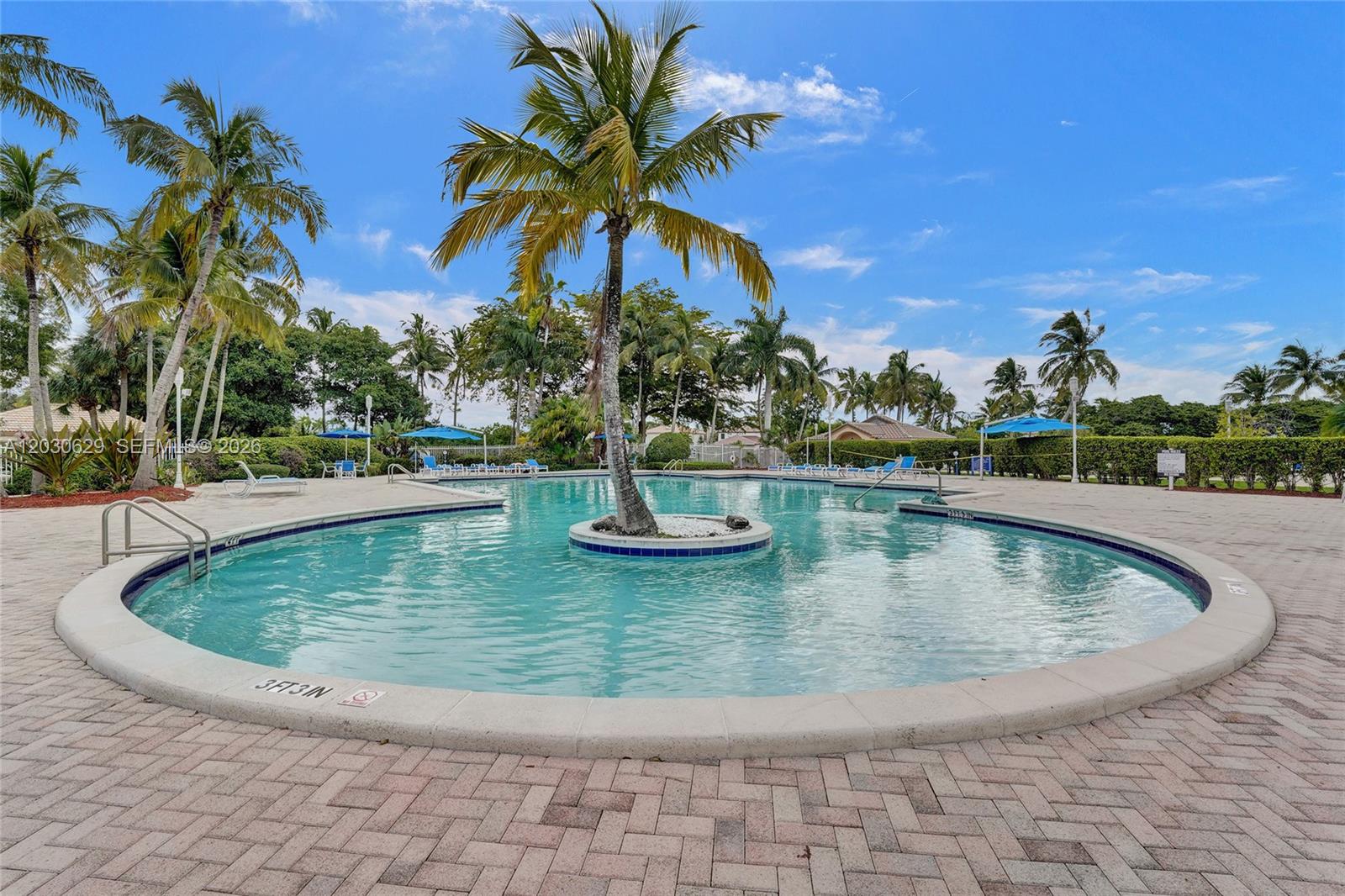 PEMBROKE ISLES 1 - Residential Lease