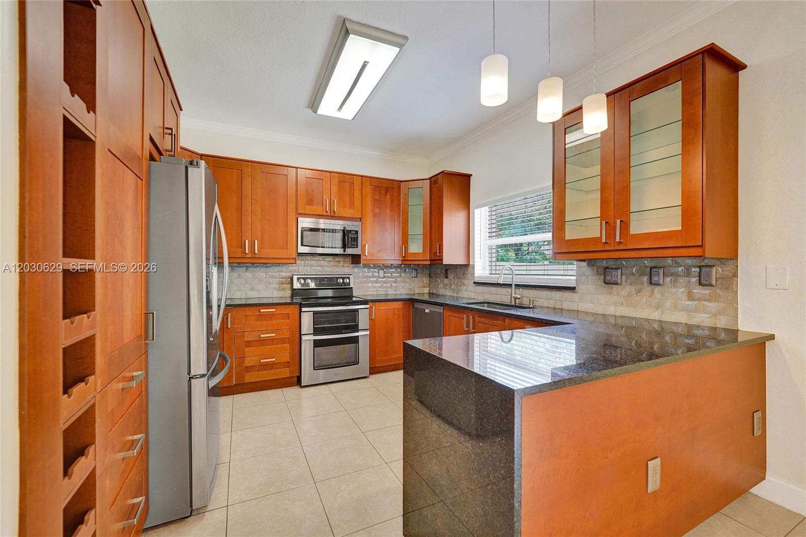 PEMBROKE ISLES 1 - Residential Lease