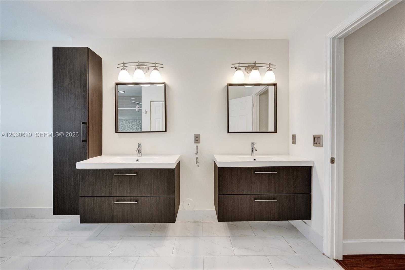 PEMBROKE ISLES 1 - Residential Lease