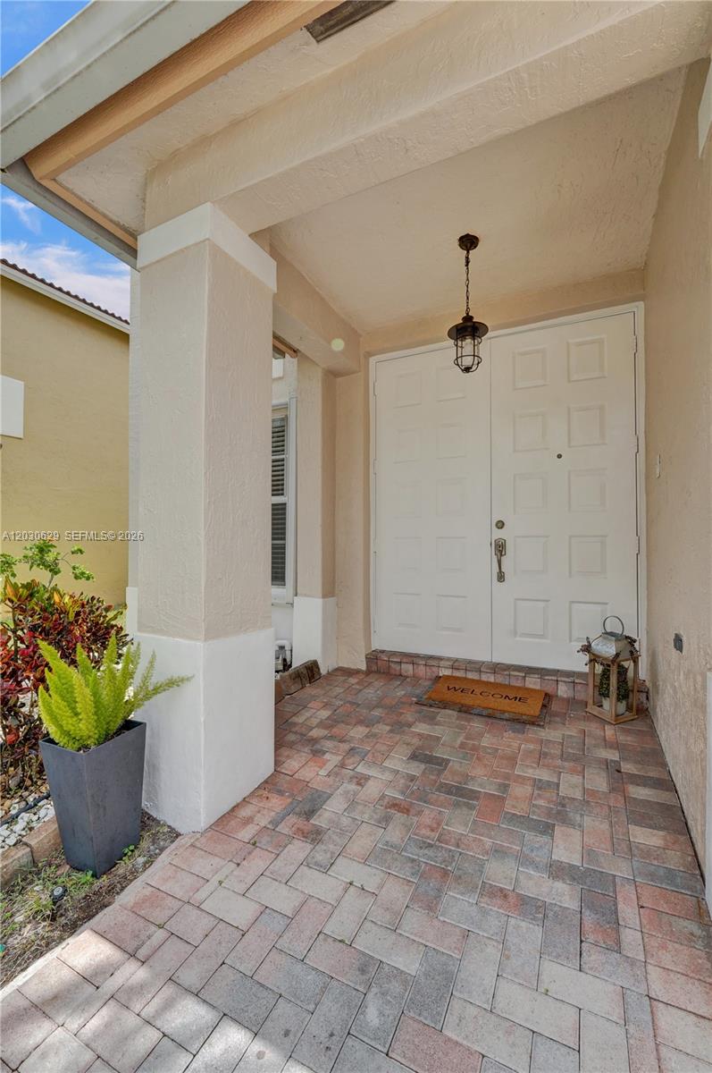 PEMBROKE ISLES 1 - Residential Lease