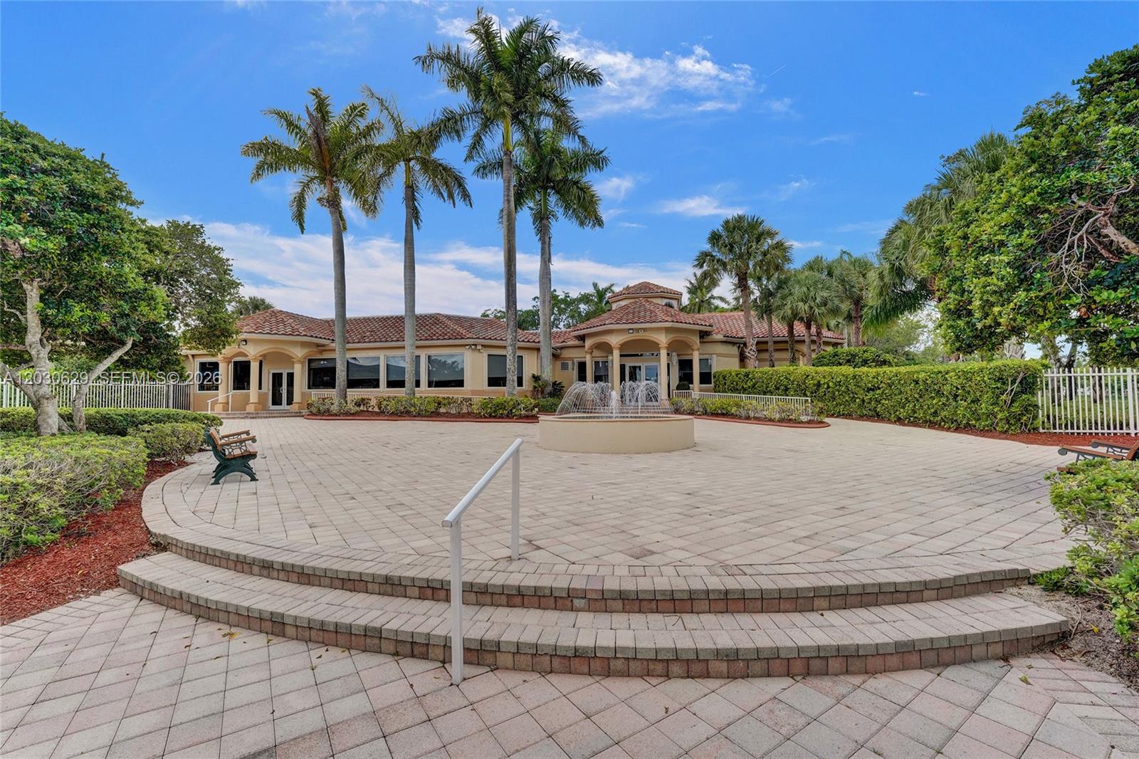 PEMBROKE ISLES 1 - Residential Lease