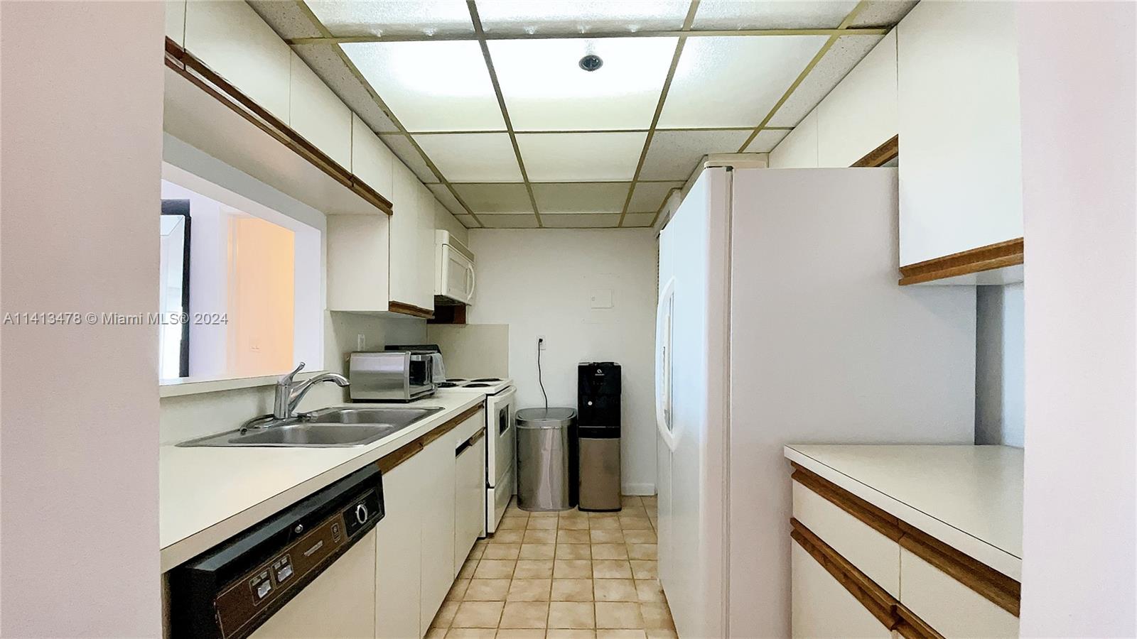 The Grand Condo - Residential