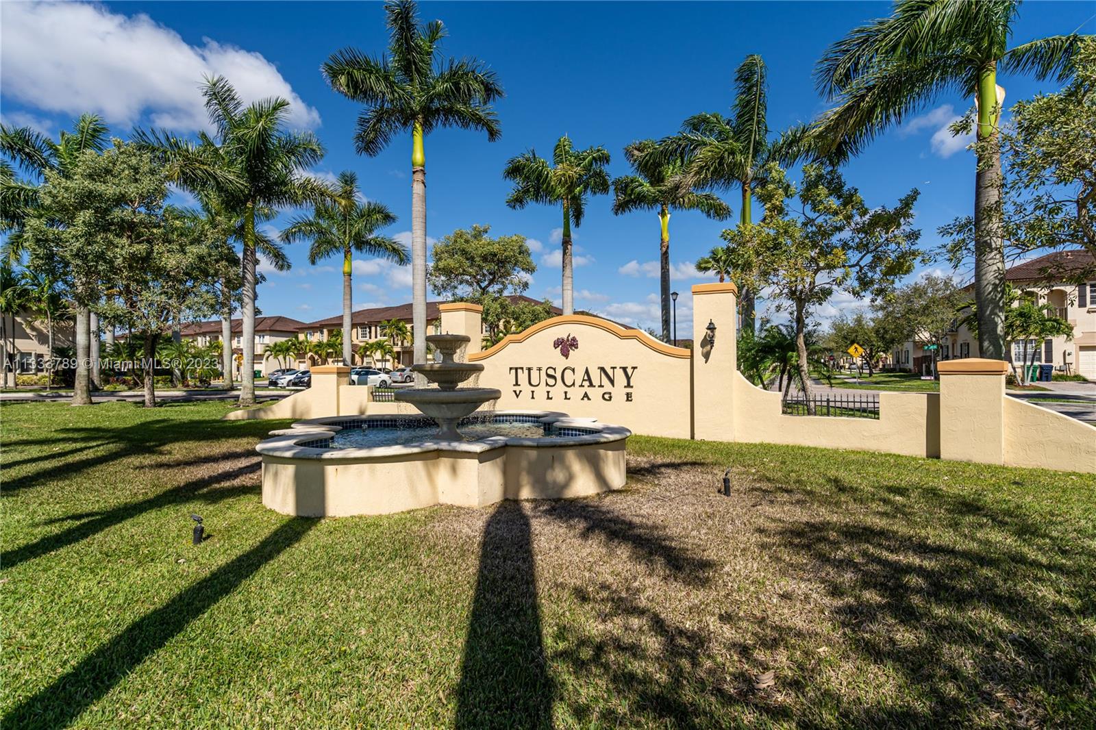 COURTS AT TUSCANY - Residential