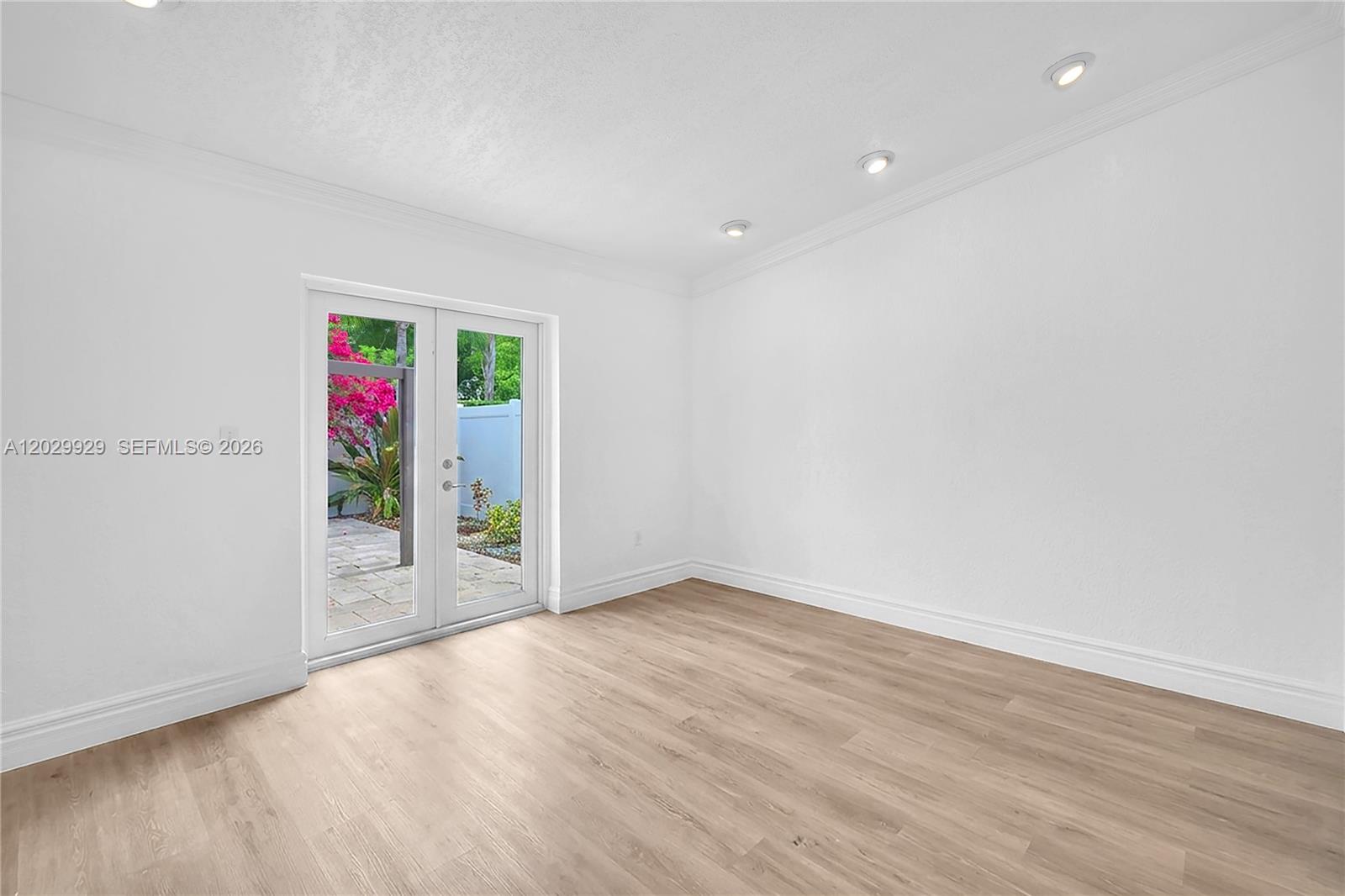 ADRIAN HOMES AT LAGO MAR - Residential Lease