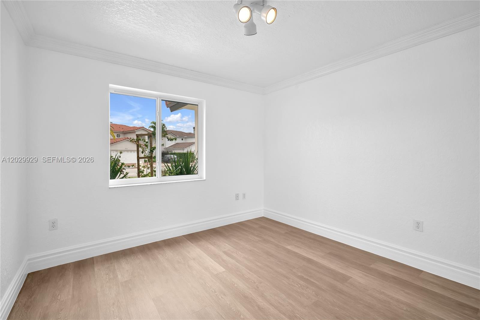 ADRIAN HOMES AT LAGO MAR - Residential Lease