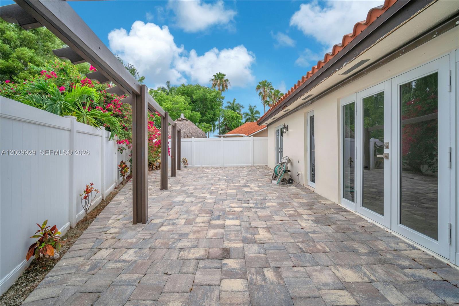 ADRIAN HOMES AT LAGO MAR - Residential Lease