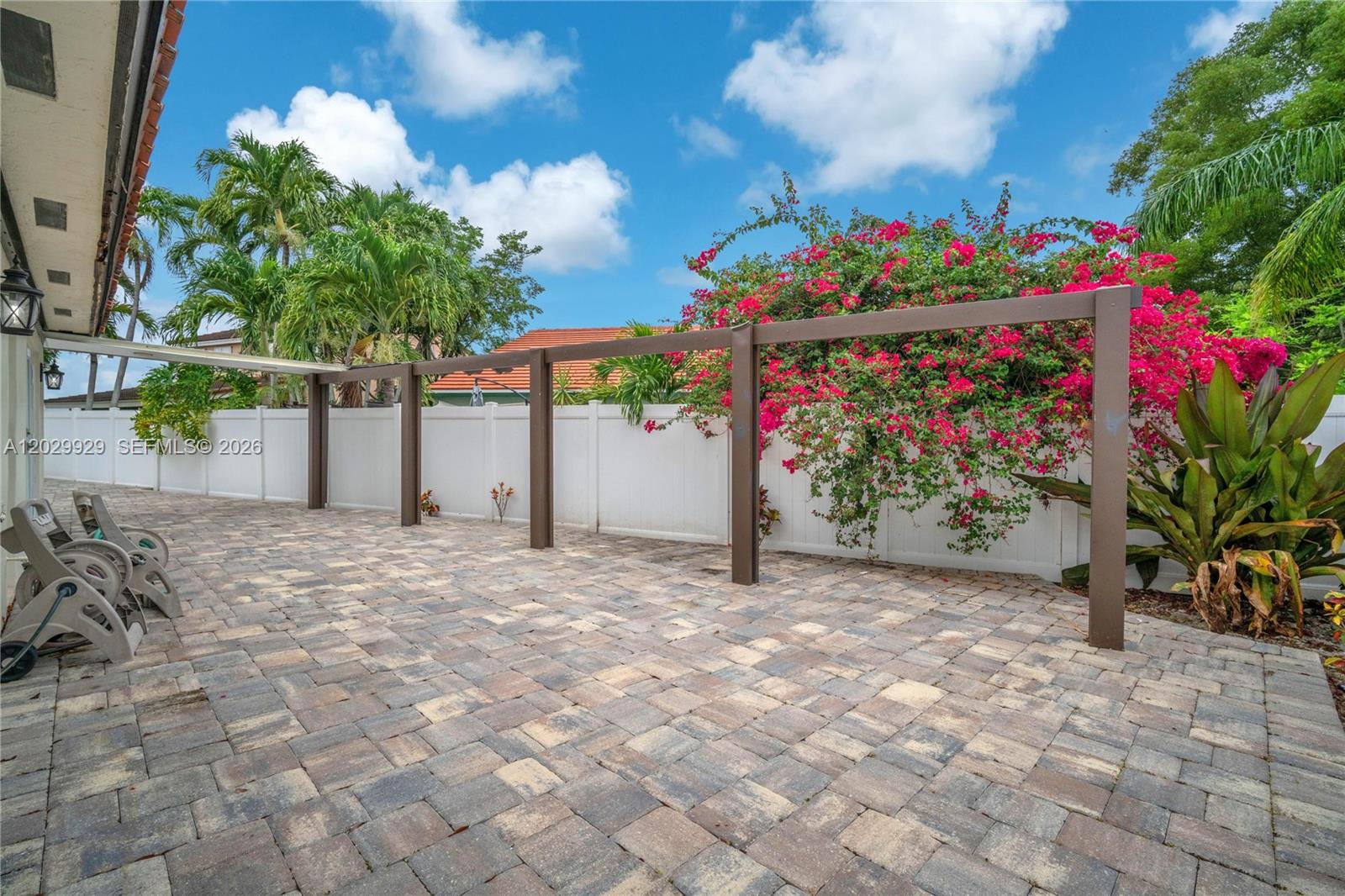 ADRIAN HOMES AT LAGO MAR - Residential Lease
