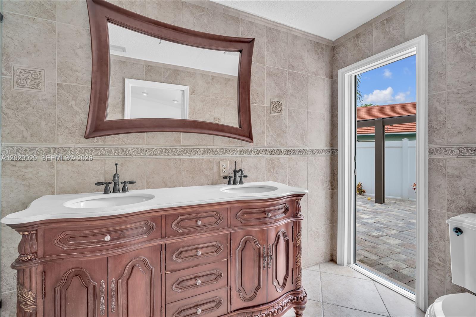 ADRIAN HOMES AT LAGO MAR - Residential Lease
