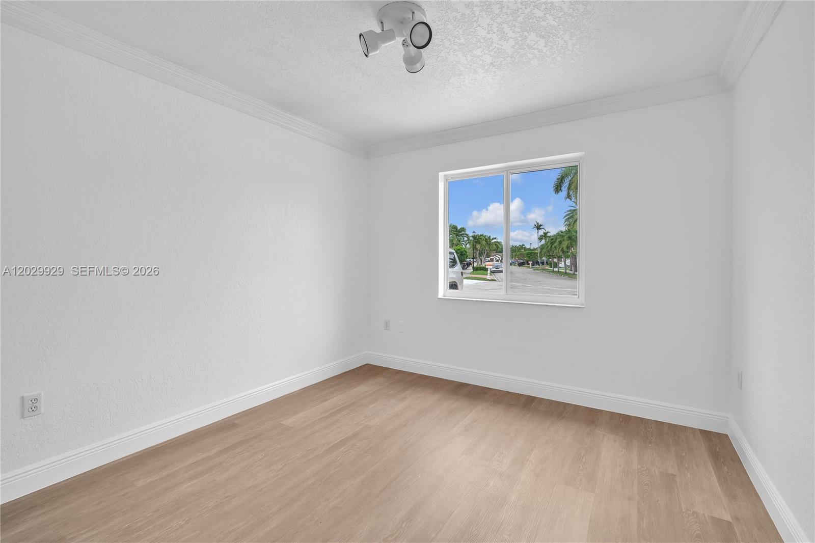 ADRIAN HOMES AT LAGO MAR - Residential Lease