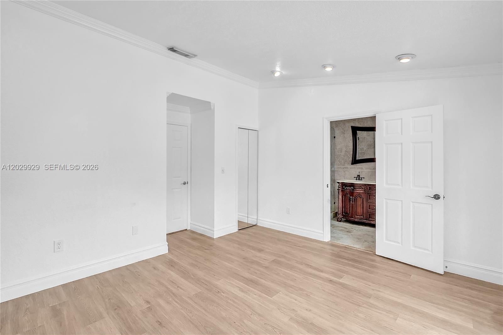 ADRIAN HOMES AT LAGO MAR - Residential Lease