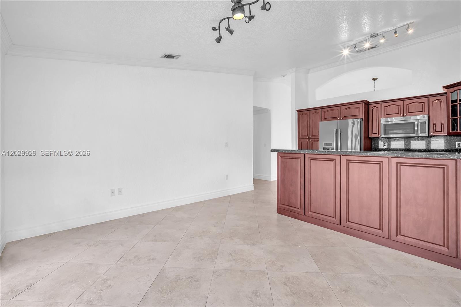 ADRIAN HOMES AT LAGO MAR - Residential Lease