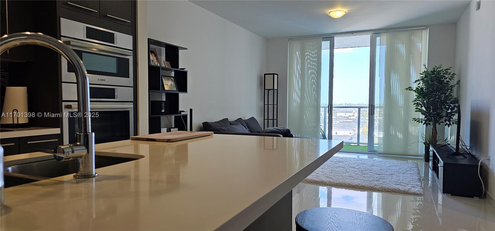 MIDTOWN AT DORAL - Residential