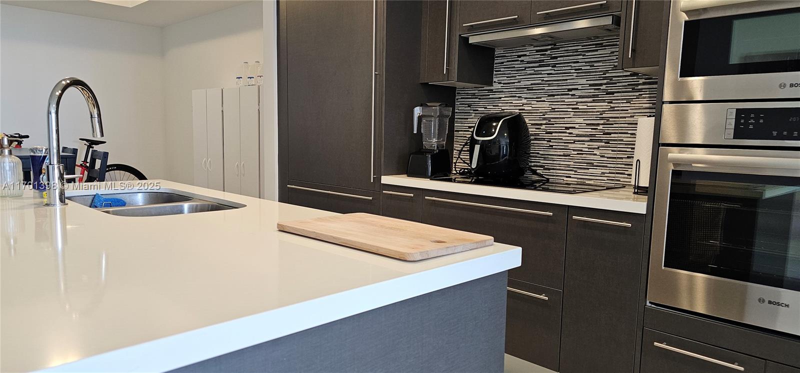 MIDTOWN AT DORAL - Residential