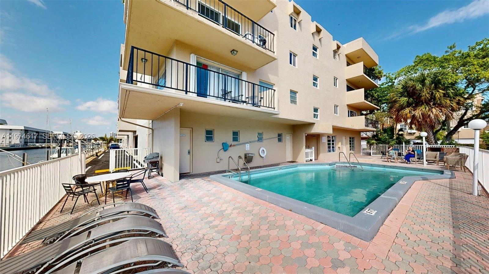 WATERWAY ISLES CONDO - Residential