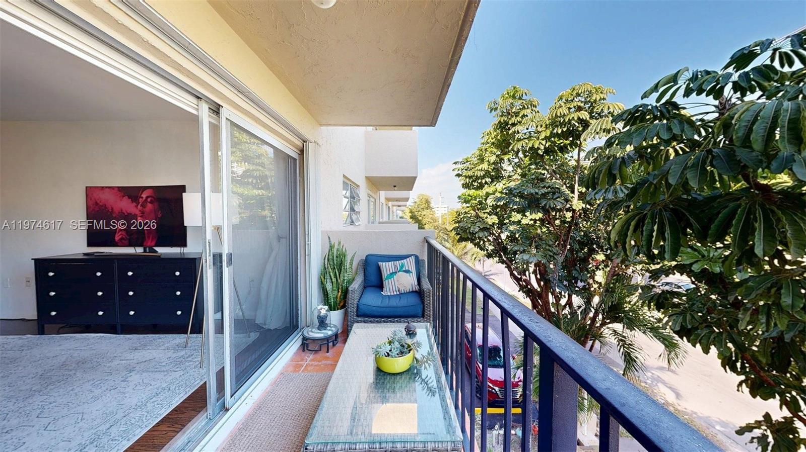 WATERWAY ISLES CONDO - Residential