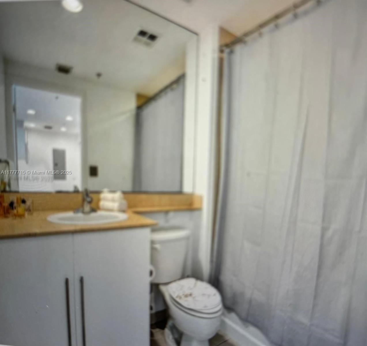 ONE MIAMI WEST CONDO - Residential Lease