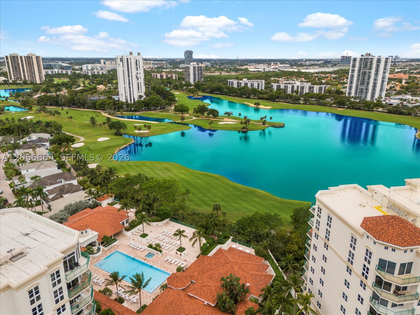 TURNBERRY VLG NO TOWER CO - Residential