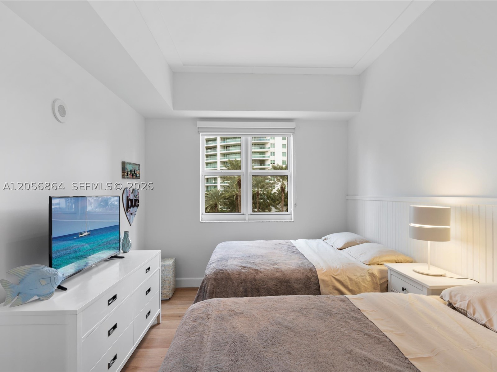TURNBERRY VLG NO TOWER CO - Residential