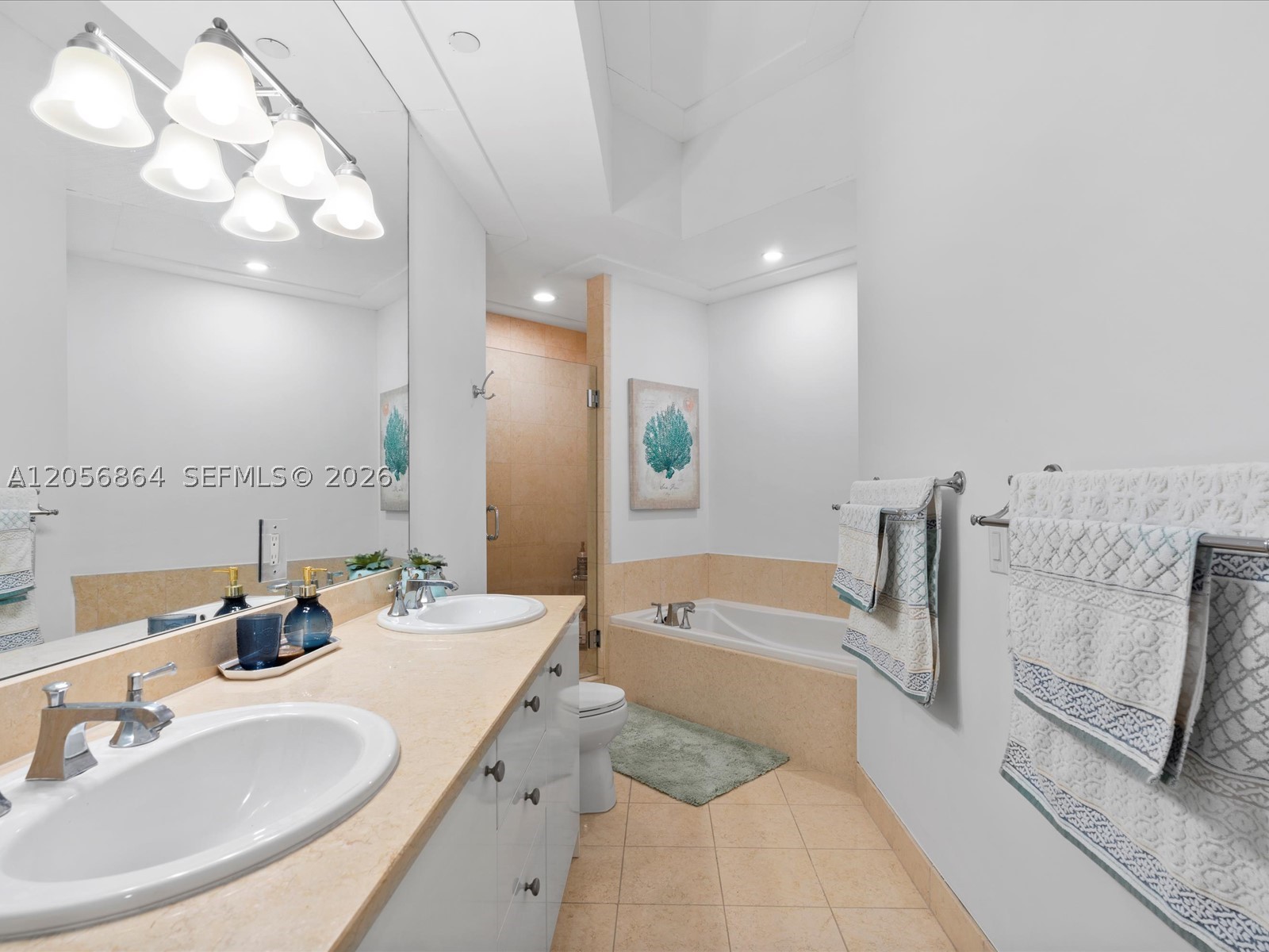 TURNBERRY VLG NO TOWER CO - Residential