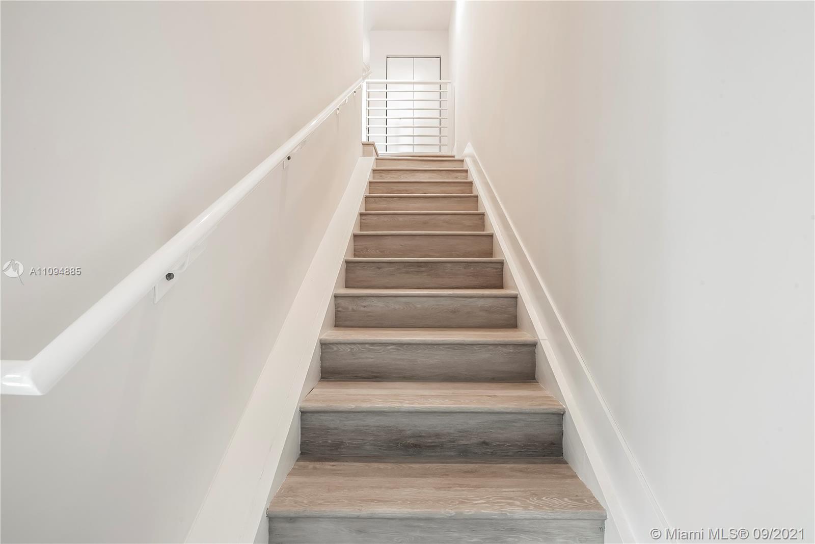 Aventura Village - Residential Lease