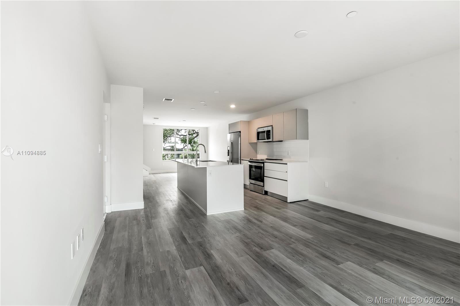 Aventura Village - Residential Lease