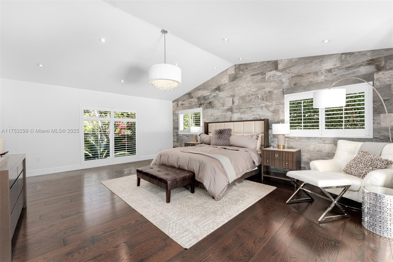 RIDGELINE ESTATES - Residential