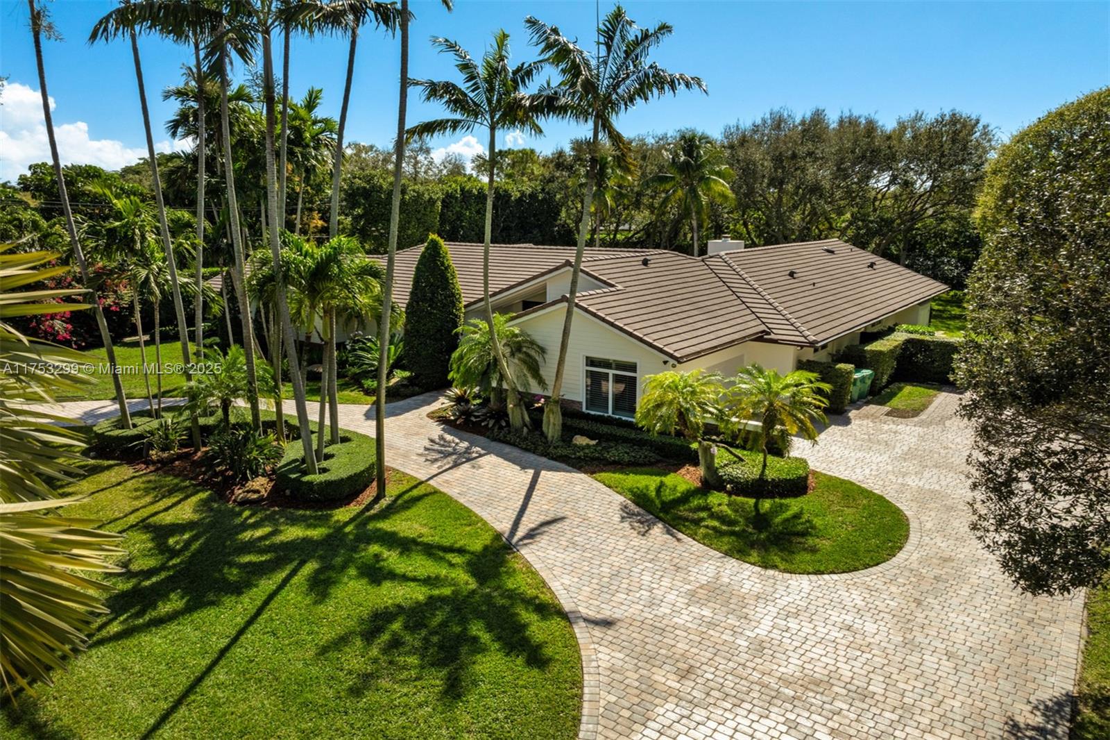 RIDGELINE ESTATES - Residential