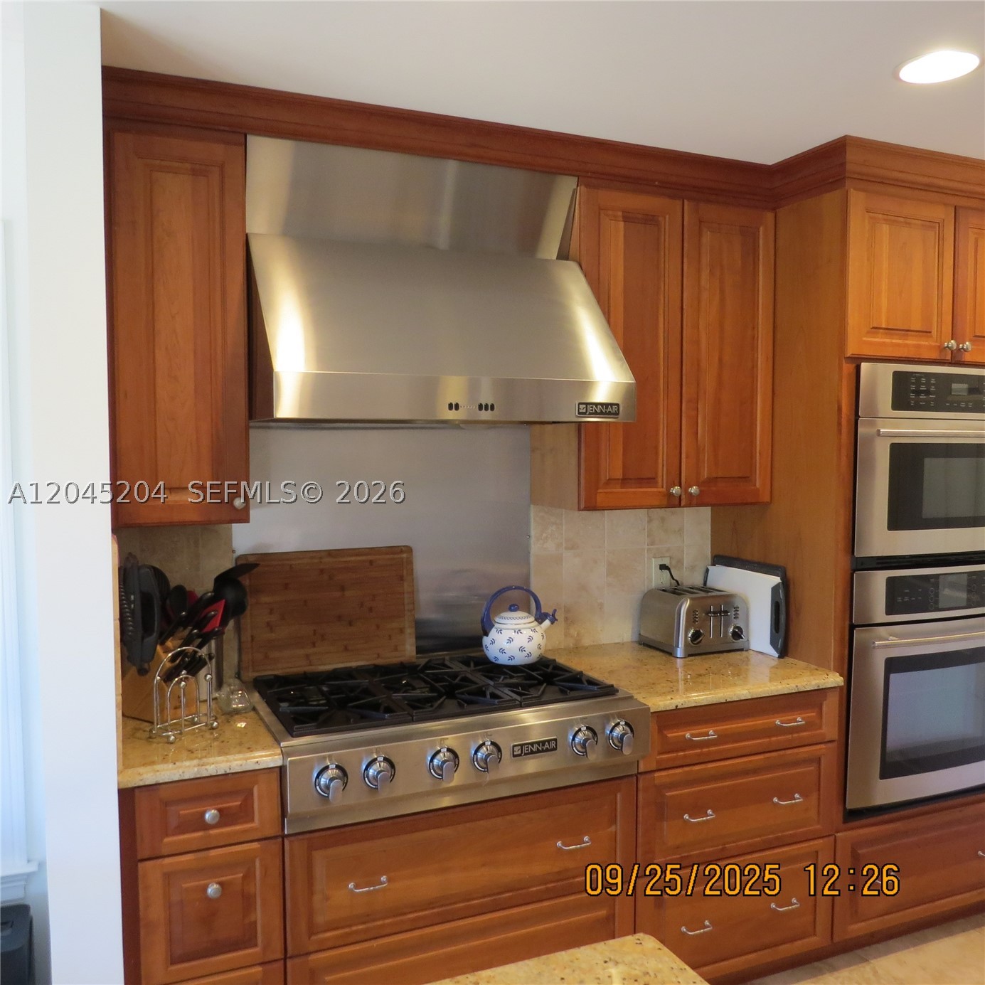 JUPITER ISLAND - Residential Lease