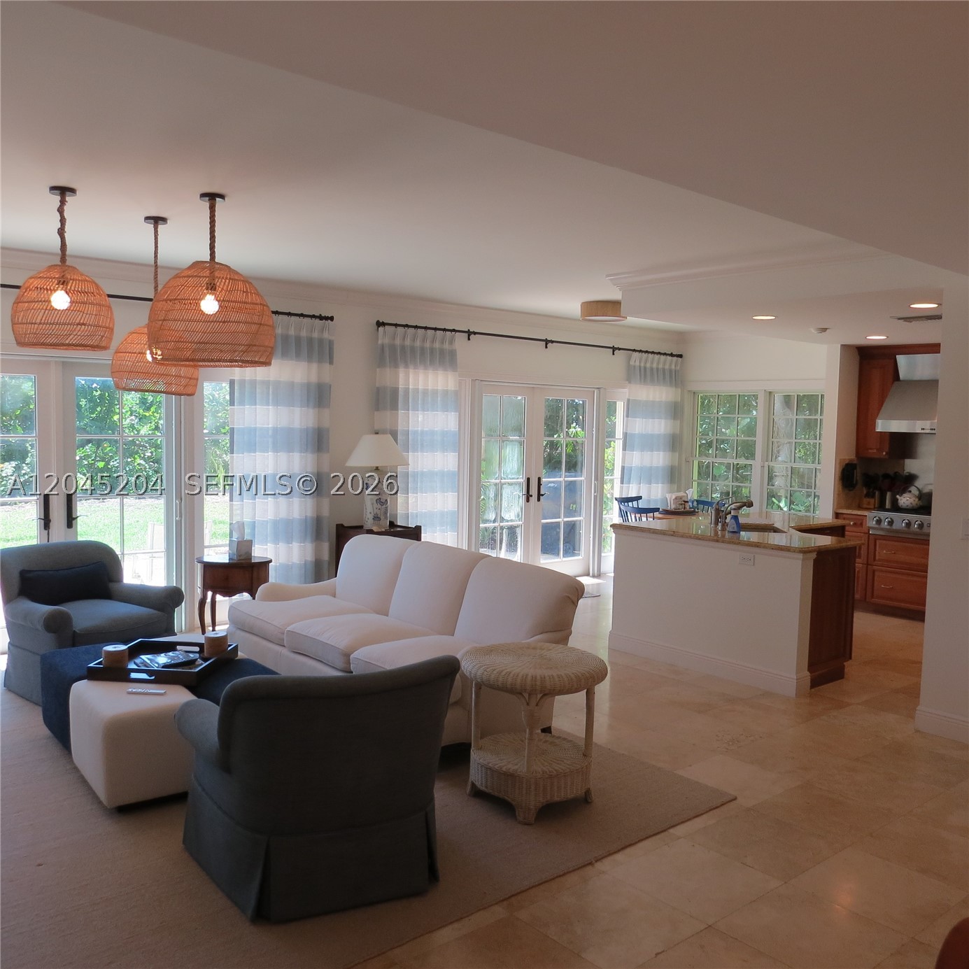 JUPITER ISLAND - Residential Lease