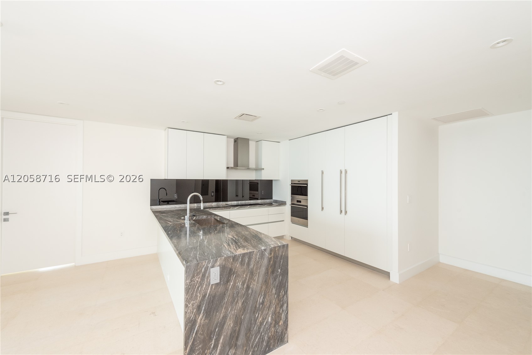 ESCOTTONIA PARK - Residential