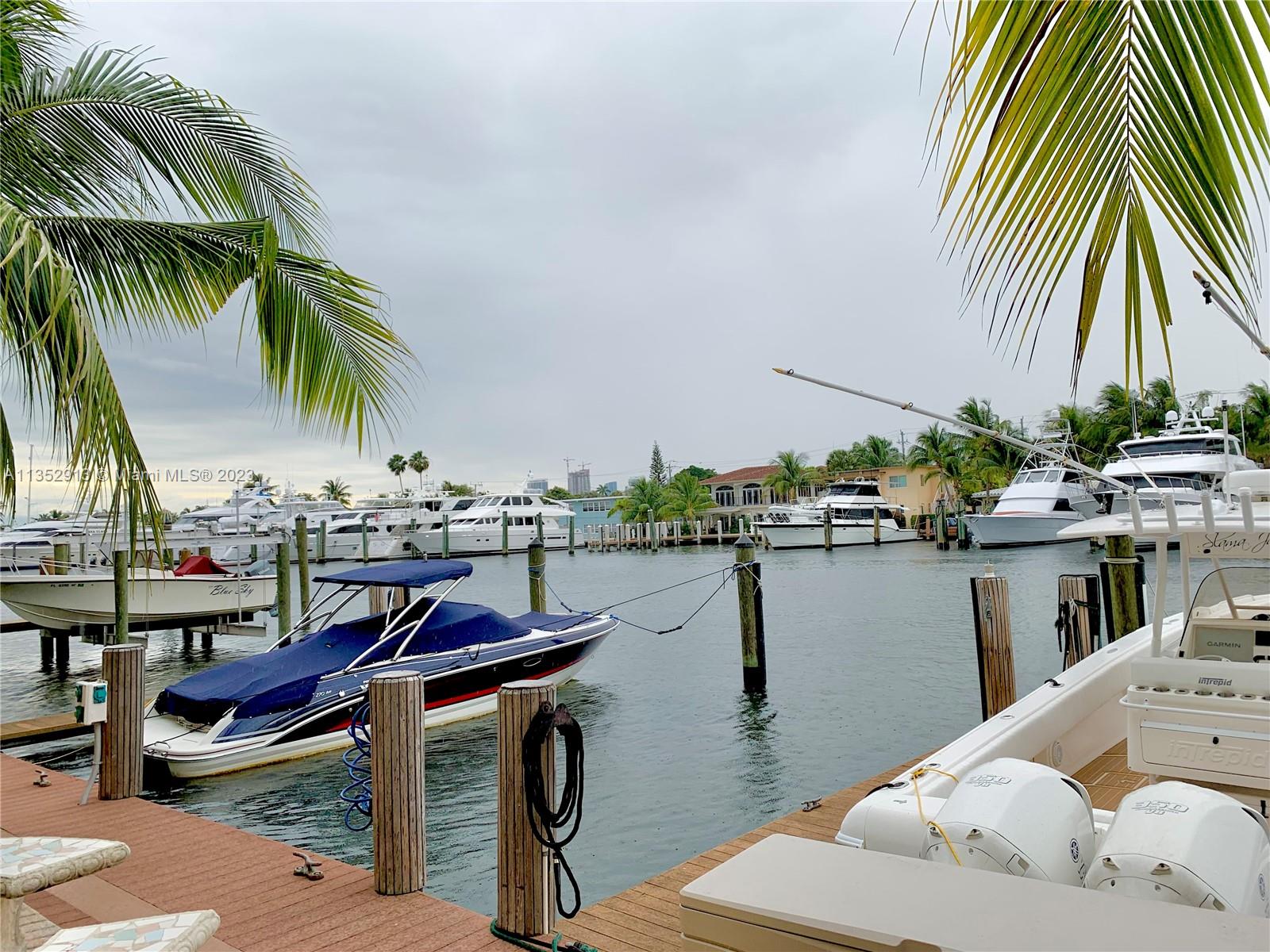 MIDDLE RIVER VILLAS CONDO - Residential Lease