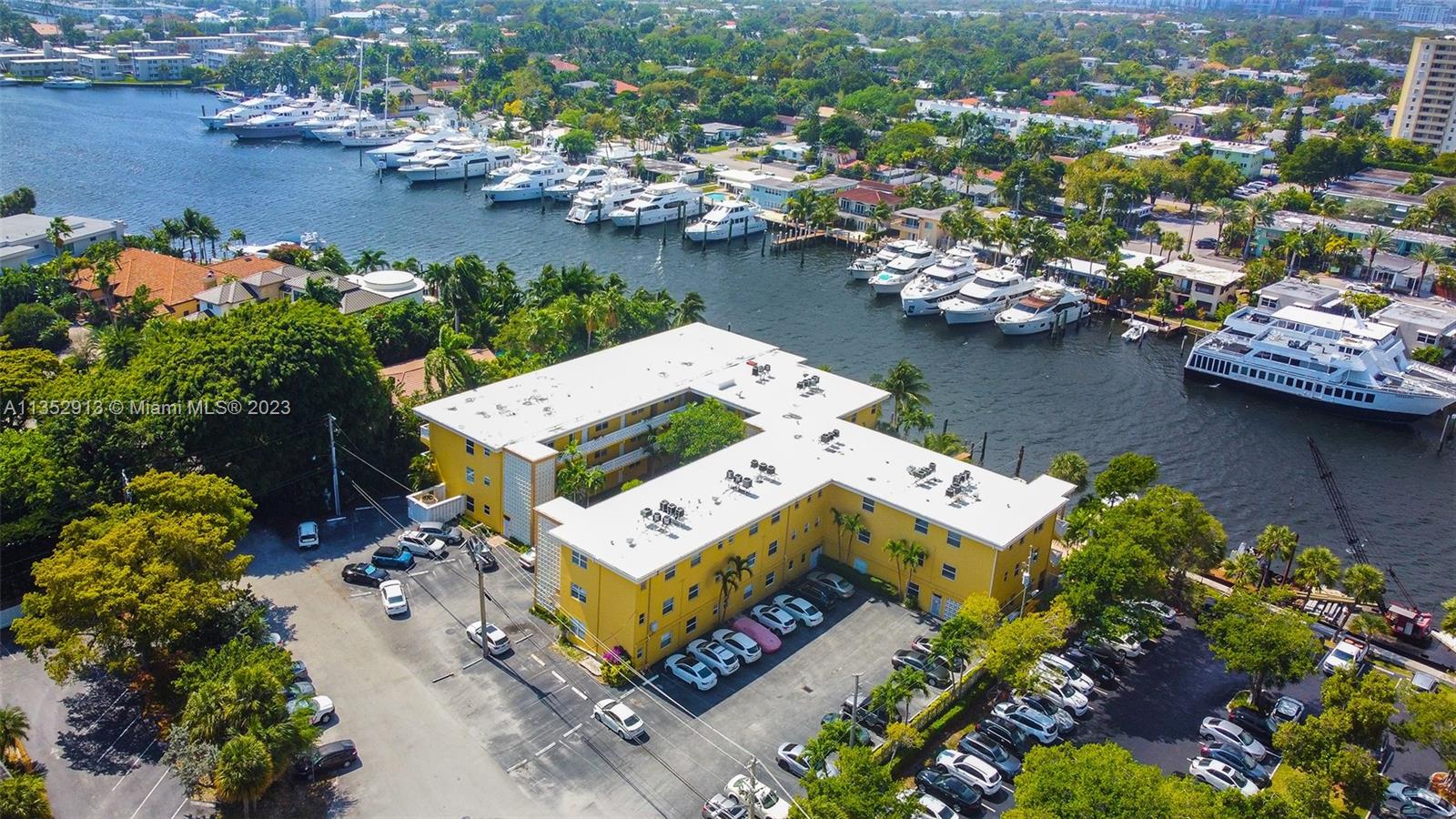 MIDDLE RIVER VILLAS CONDO - Residential Lease