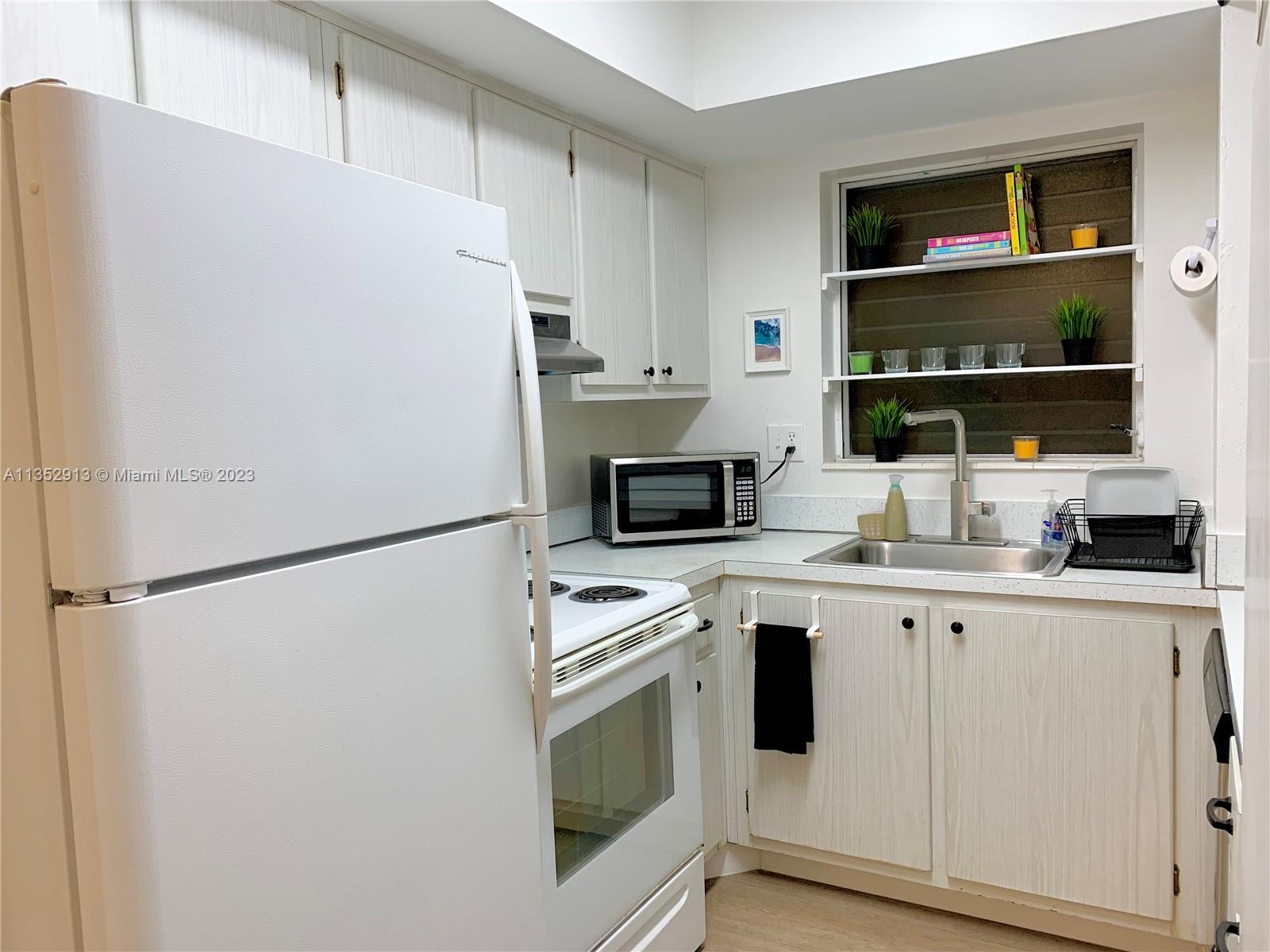 MIDDLE RIVER VILLAS CONDO - Residential Lease