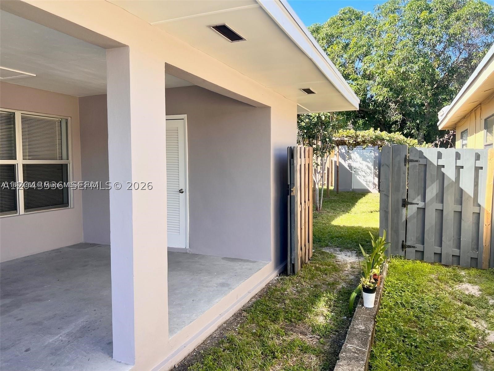 ANDERSON VILLAS - Residential Income
