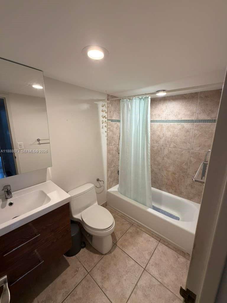 OCEANVIEW PARK CONDO - Residential
