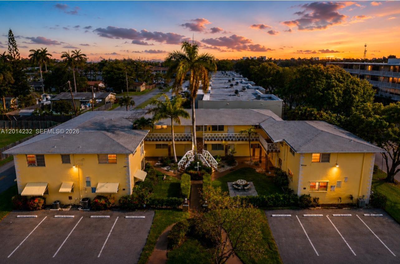 WESTCHESTER ARMS CO-OP - Residential