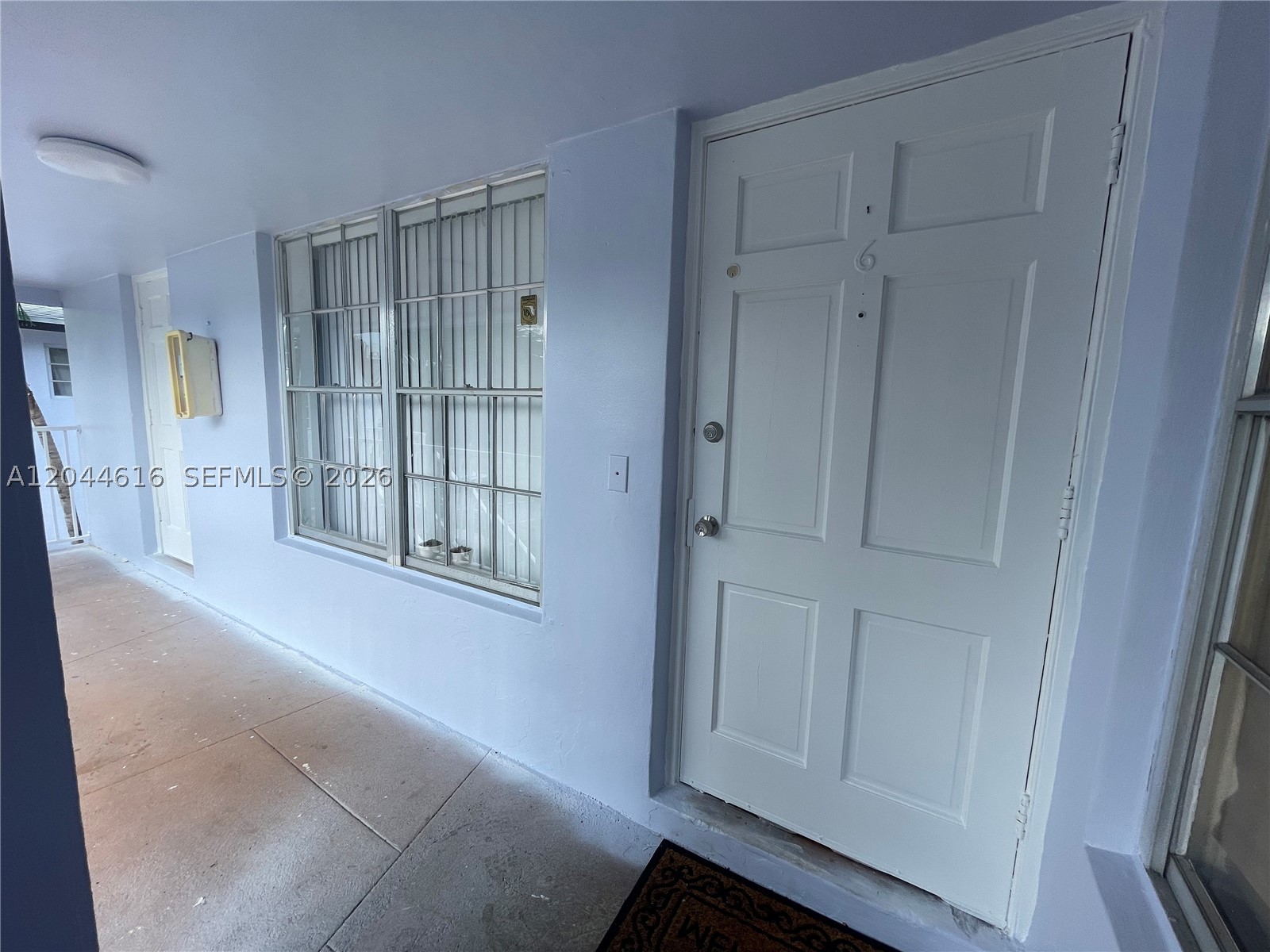 BAYSHORE TREASURE CONDO - Residential