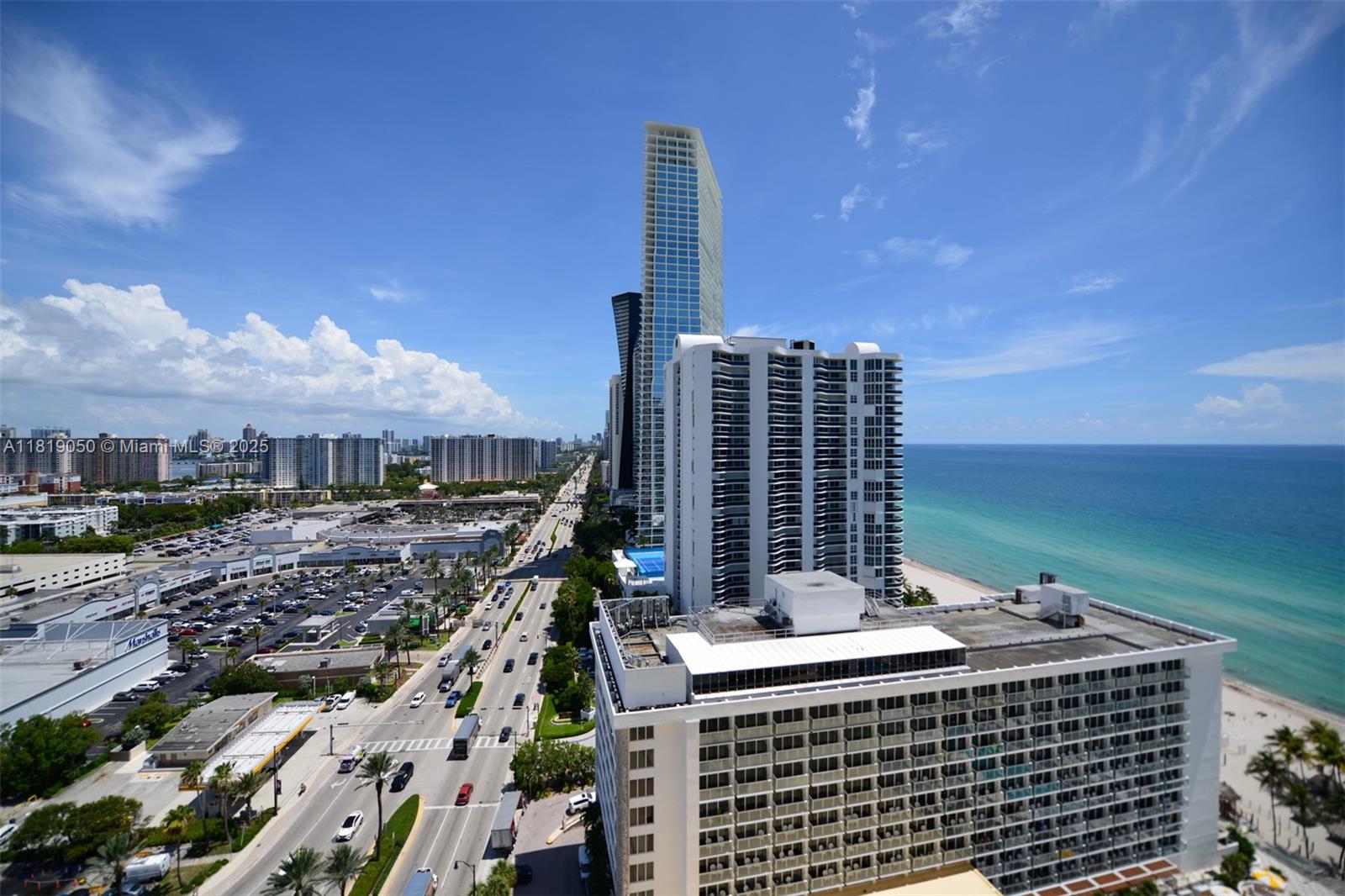LA PERLA CONDO - Residential