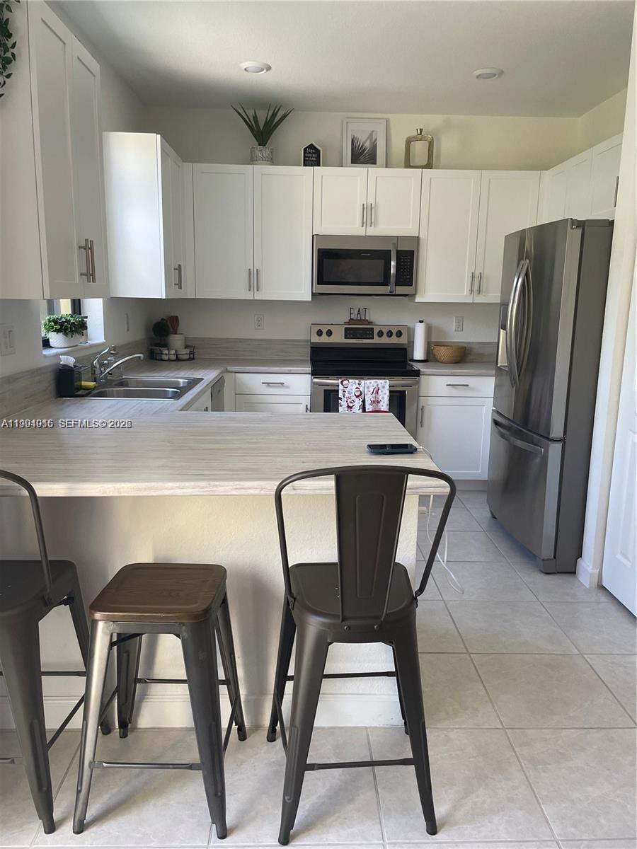 TROTTERS CHASE - Residential