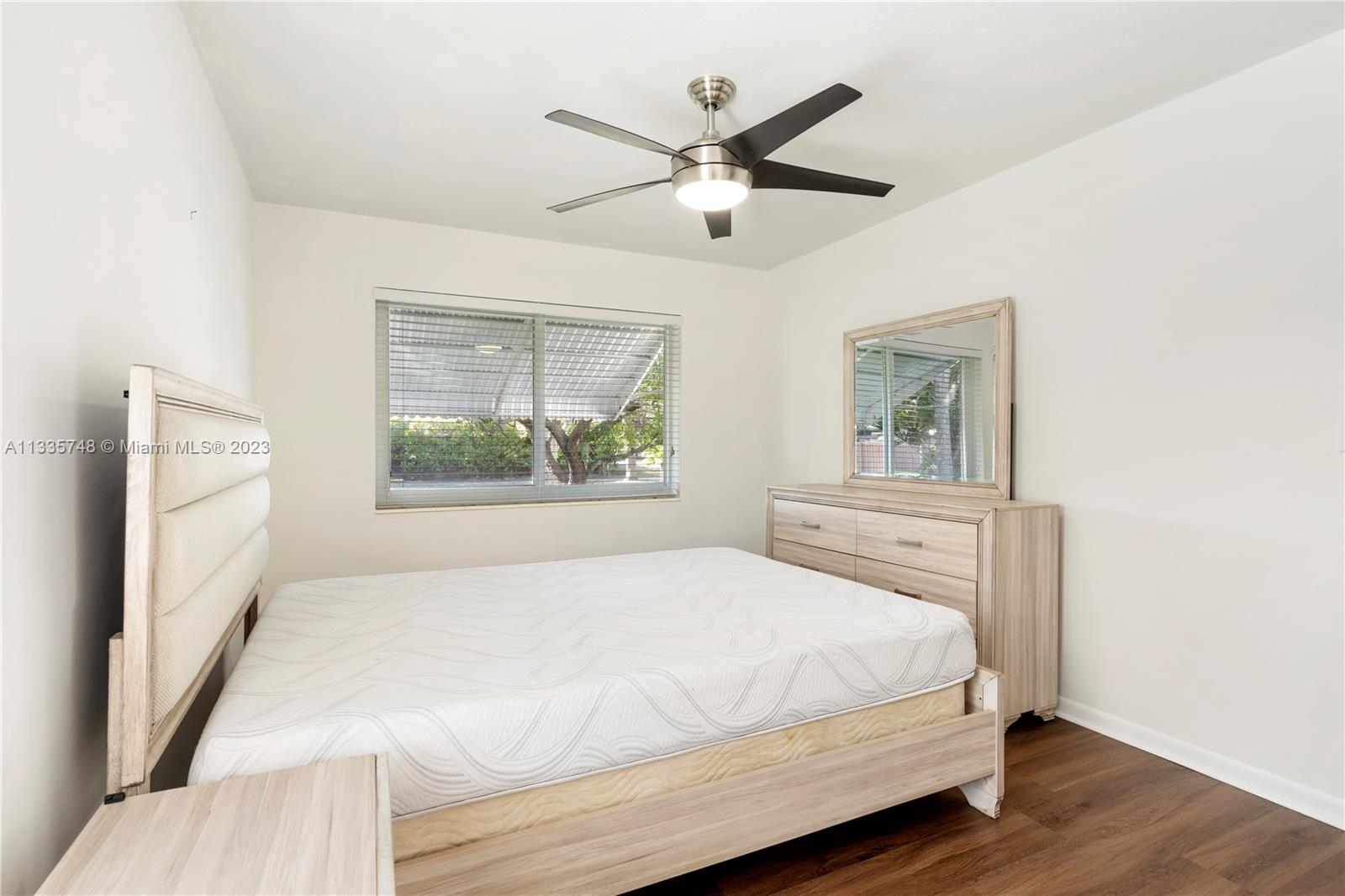 CYPRESS COVE ESTS SEC 2 - Residential