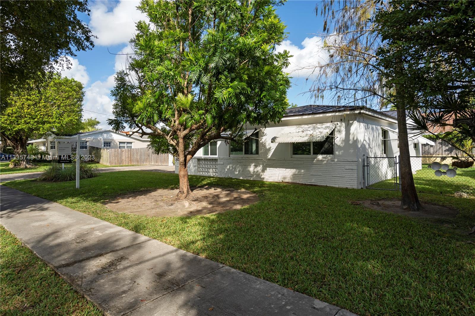 CYPRESS COVE ESTS SEC 2 - Residential