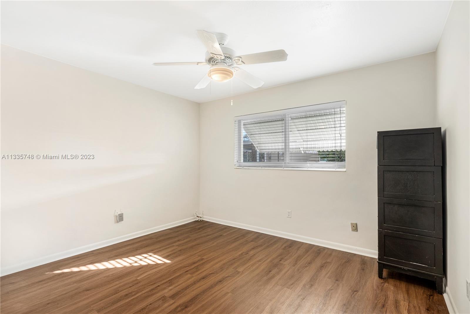 CYPRESS COVE ESTS SEC 2 - Residential