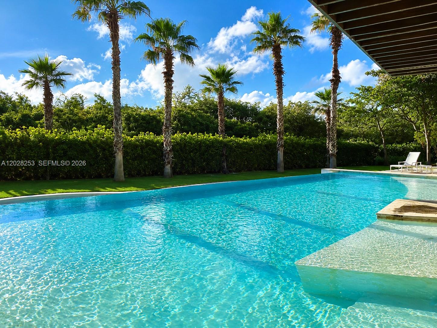 Los Altos II - Residential Lease